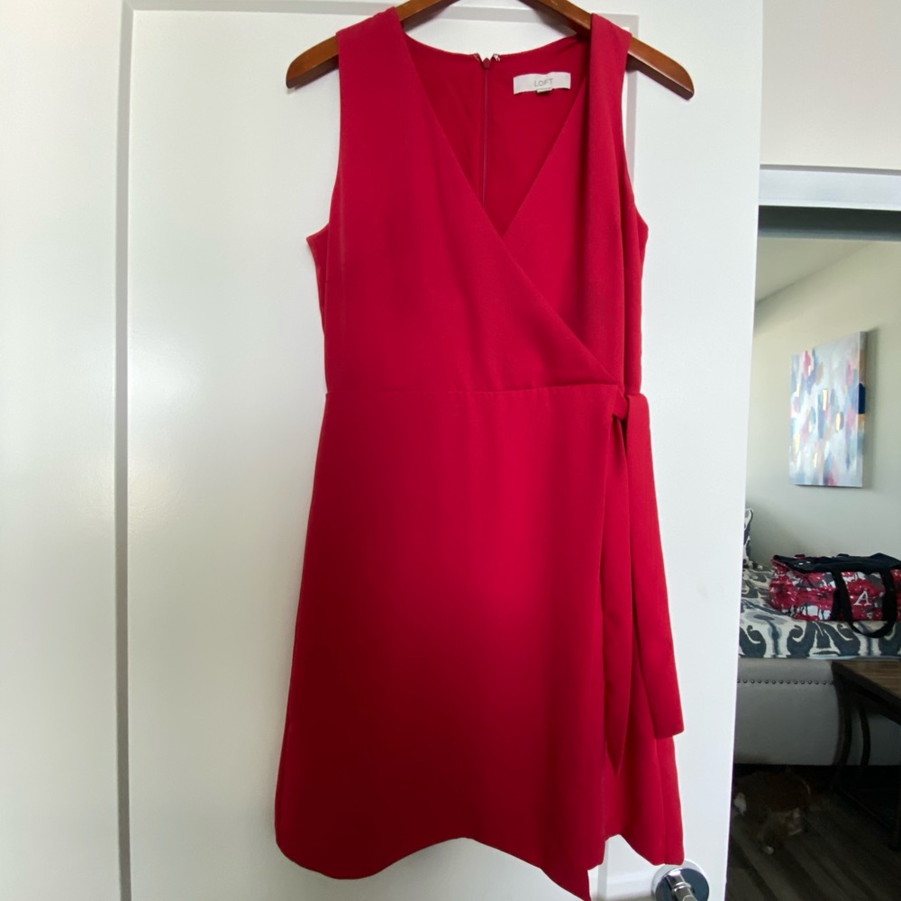💃🏻LOFT Little red dress